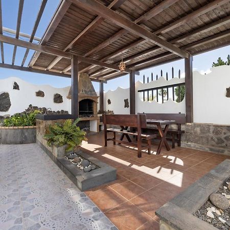 Villa Lele Плая Бланка Екстериор снимка