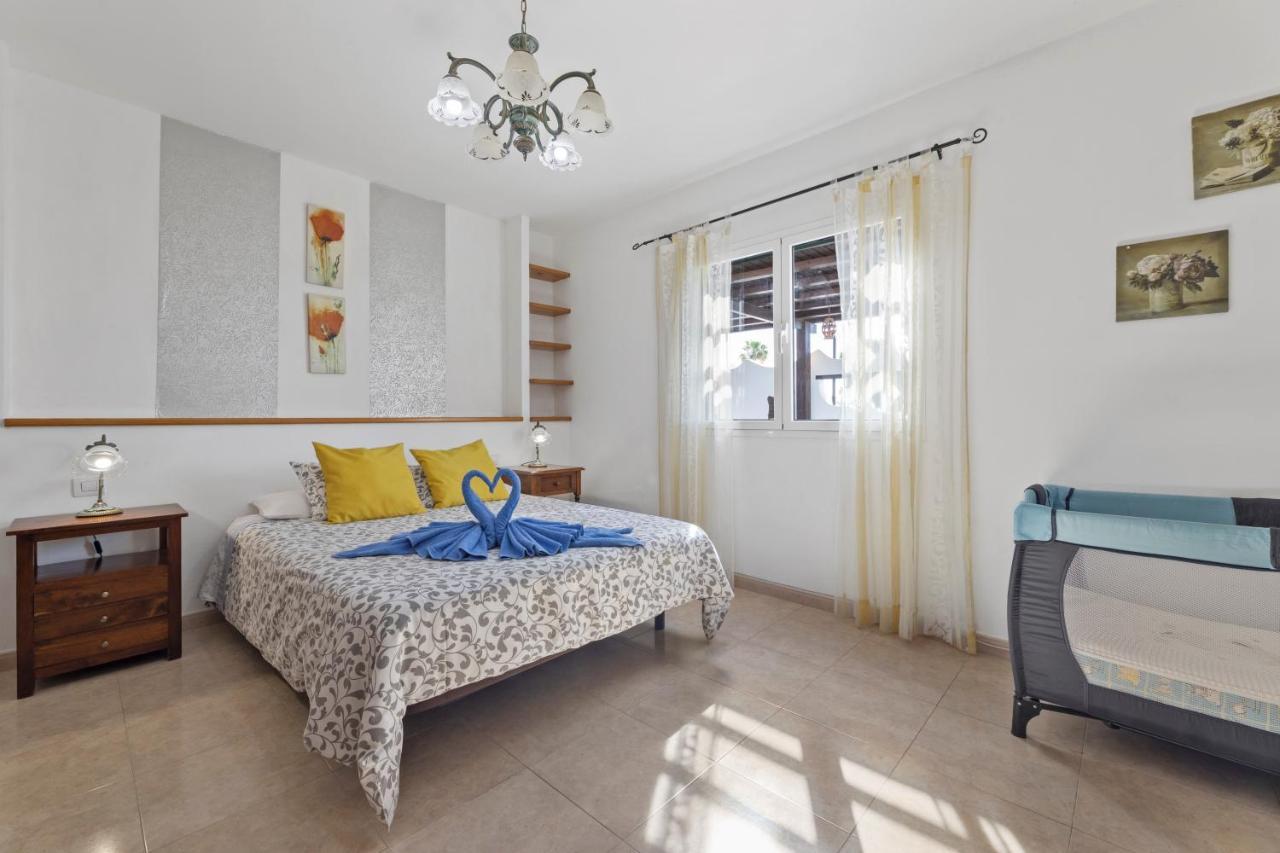 Villa Lele Плая Бланка Екстериор снимка